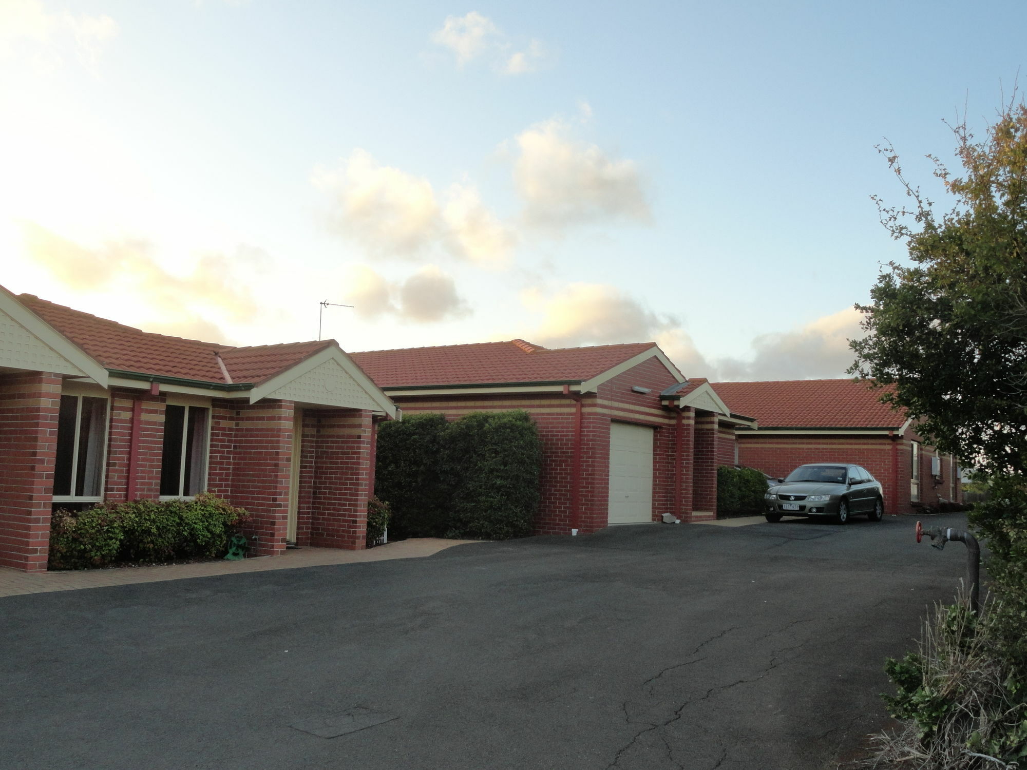 Victoria Lodge Motor Inn & Apartments Portland Exterior photo